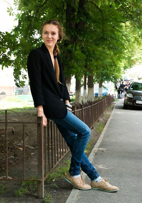 Luscious youthful Karissa Diamond showing small tits and spreading her legs outdoor